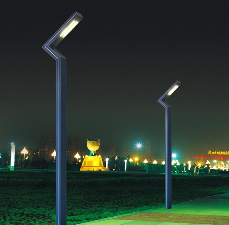 Poli modern dhe i thjeshtë 3-4 metra alumini për lamp ën e oborrit të parkut të vilave jashtë